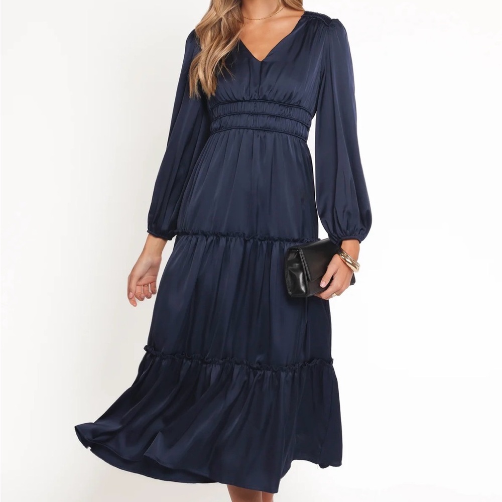 Petal & Pup Black Rowen Long Sleeve Maxi Dress Small Polyester Romantic Ren Fair